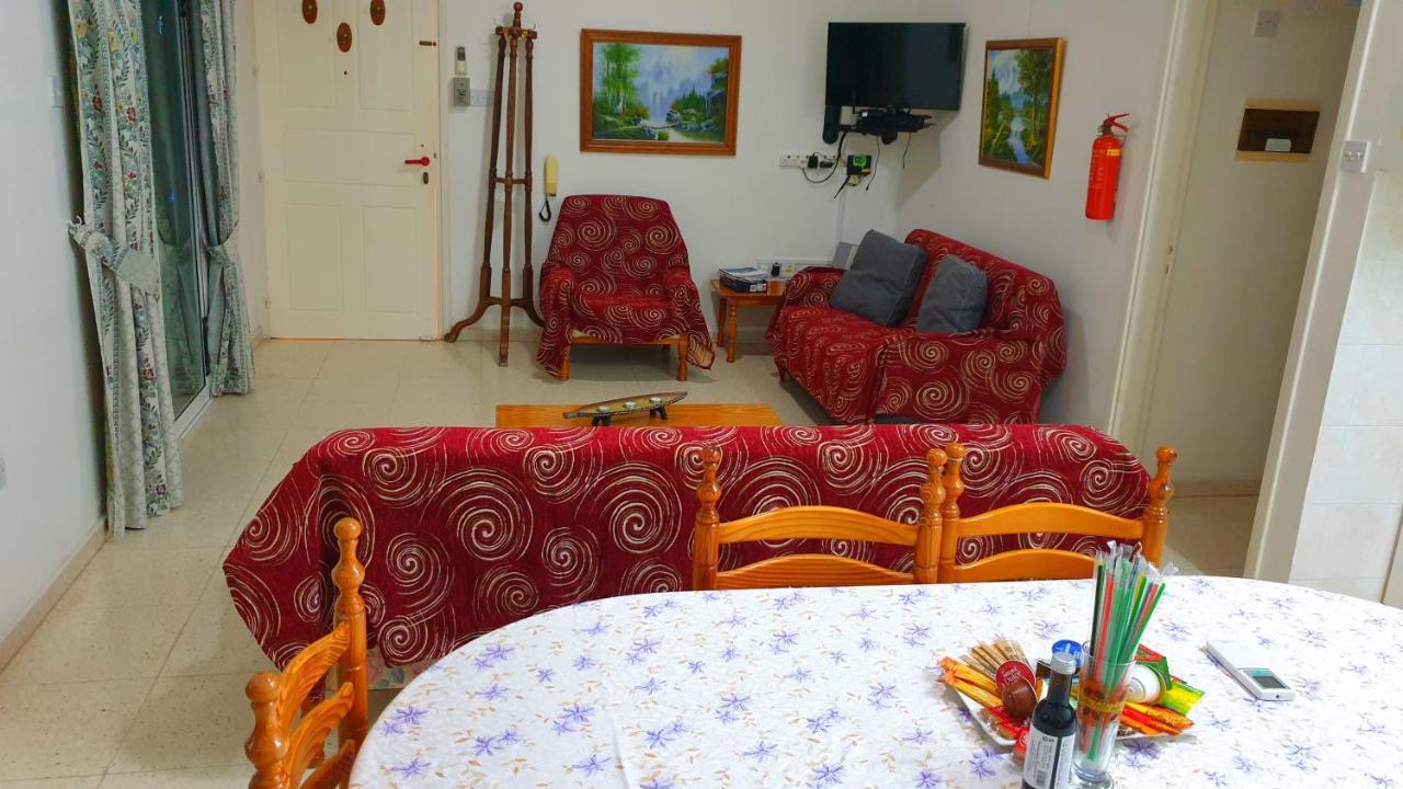 Astrofegia Apartments Near The Sea Αγία Μαρίνα Εξωτερικό φωτογραφία