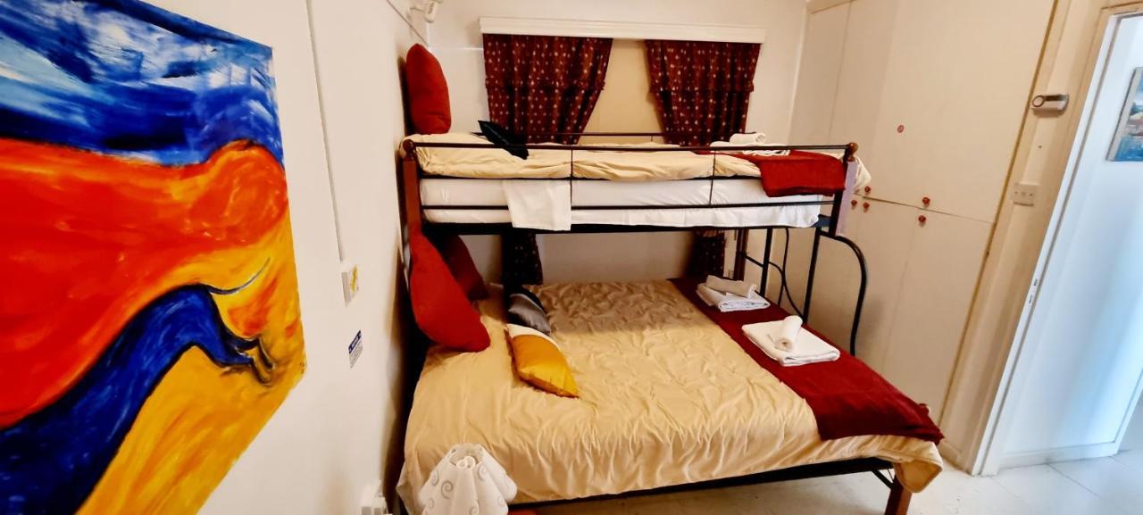 Astrofegia Apartments Near The Sea Αγία Μαρίνα Εξωτερικό φωτογραφία